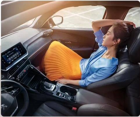 ?车内“炸弹”，，，，，，一定要小心这些隐形“杀手”